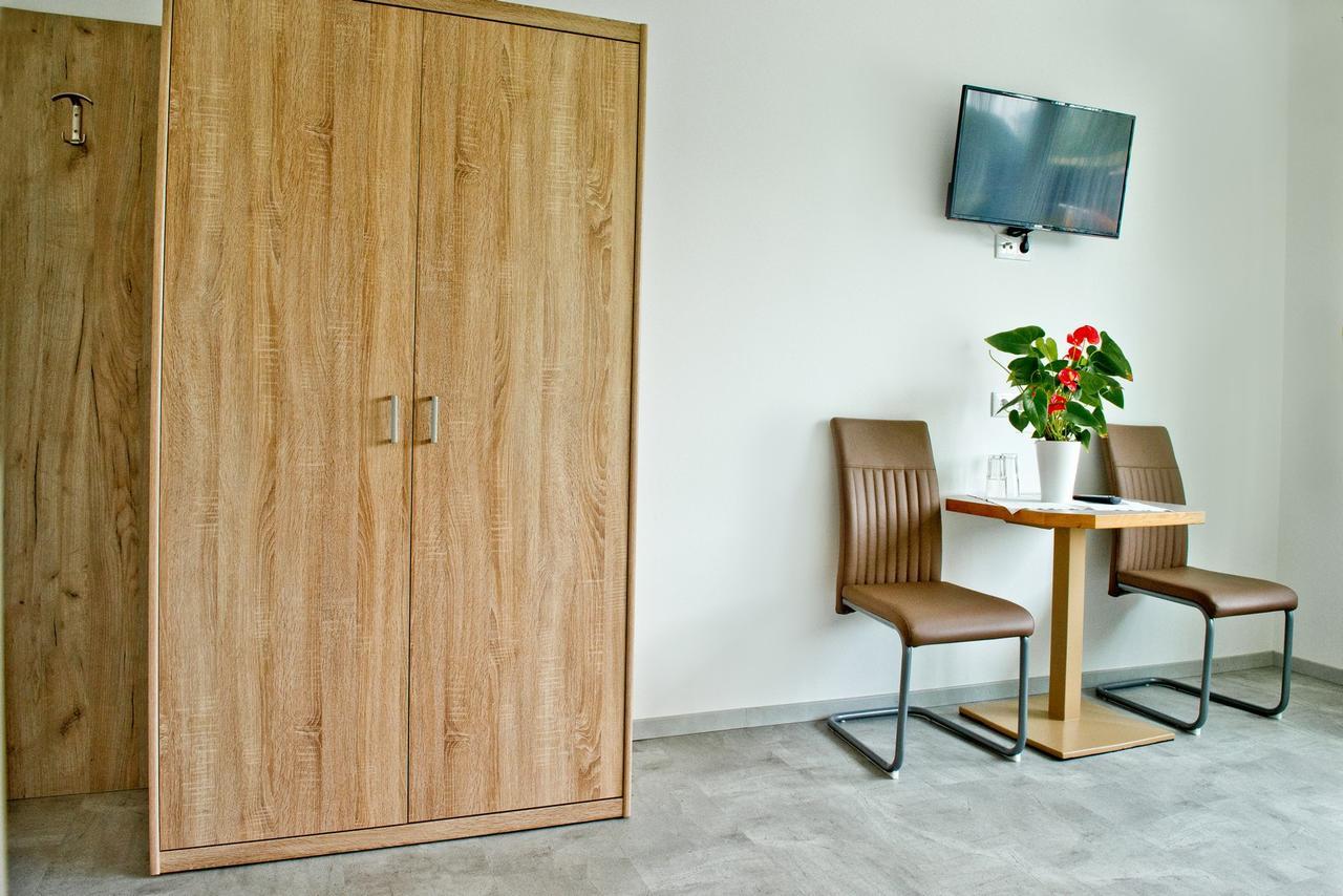 Pension Waldesruh Linz Bagian luar foto